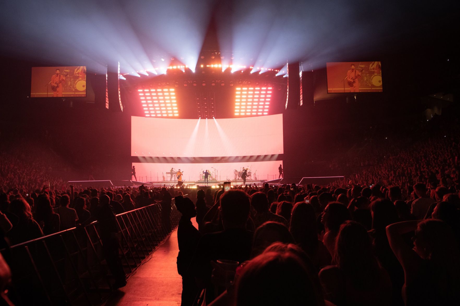 Jonas Brothers at Enterprise Center